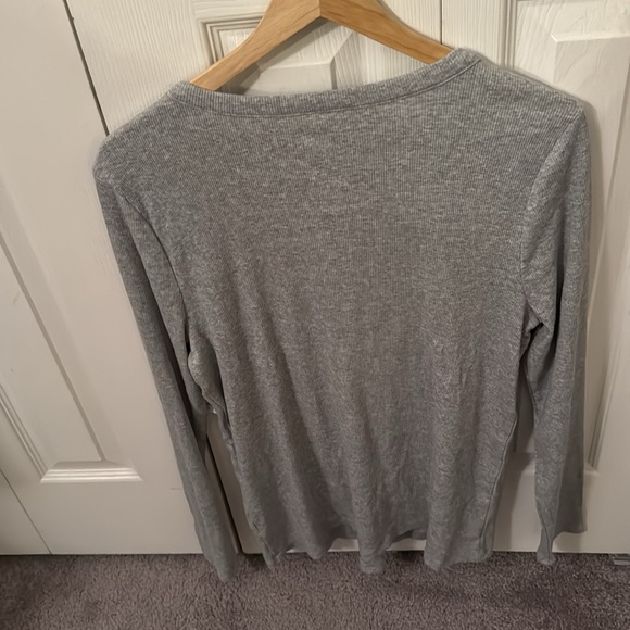 NWT maternity top - Picture 2 of 5